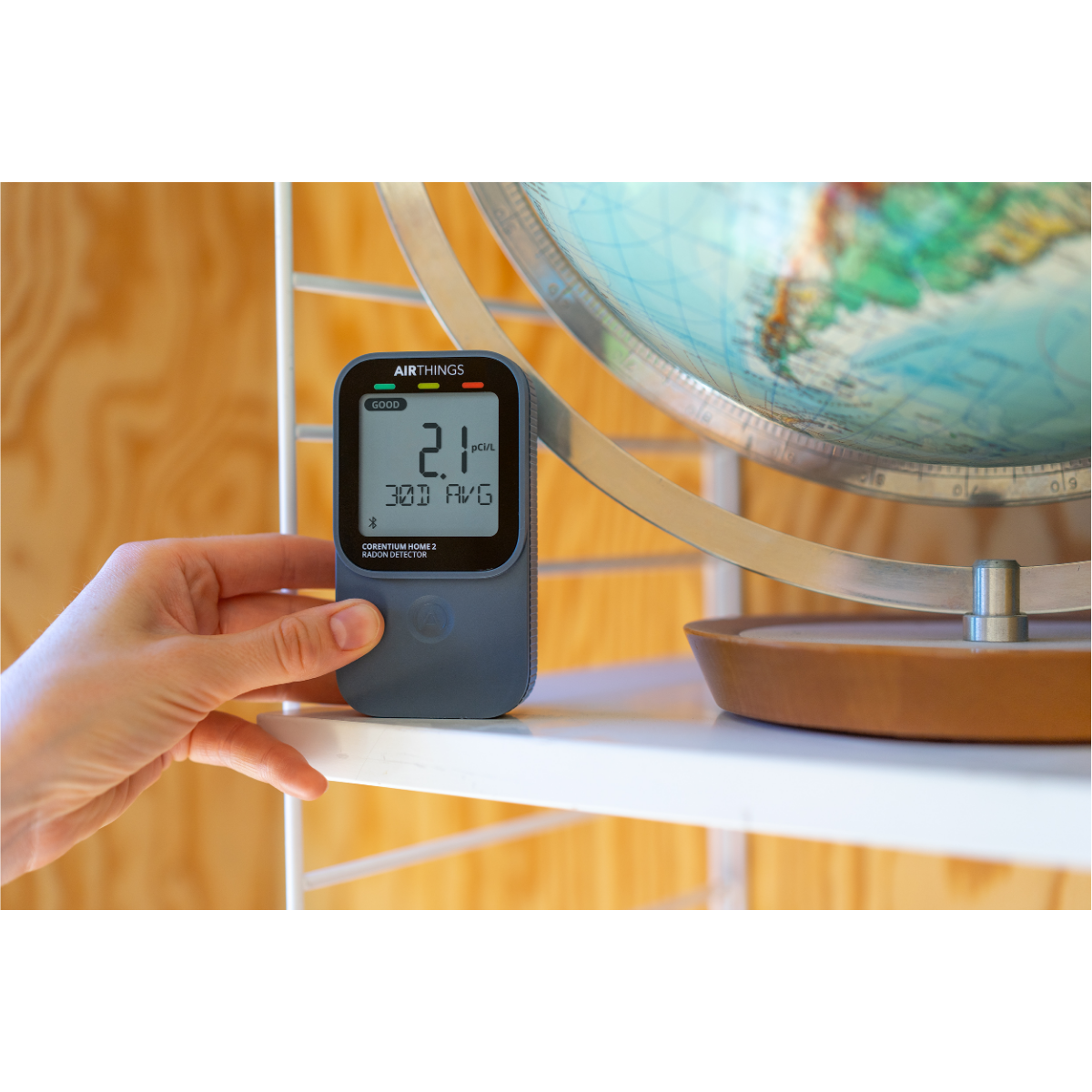 Airthings Corentium Home 2 Radon Detector - Lifestyle 2