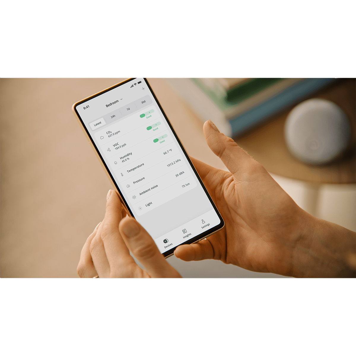 Airthings Wave Enhance Indoor Air Quality Monitor - App Navigation 2
