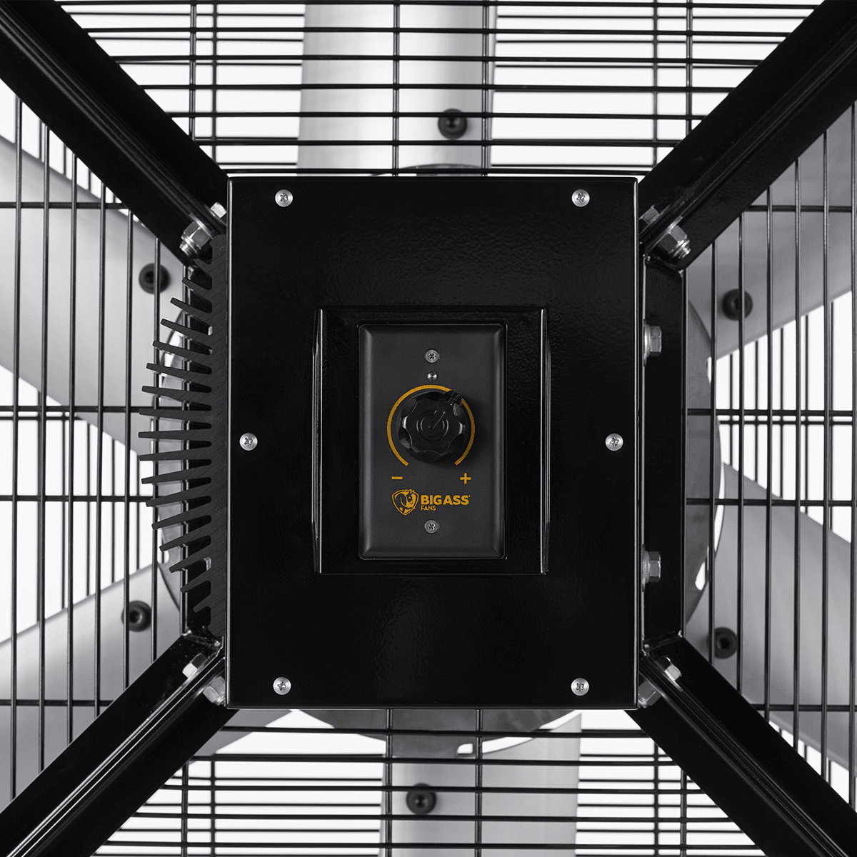 Big Ass Fans Black Jack 6 Ft. Indoor/Outdoor Portable Barrel Fan - Control Knob