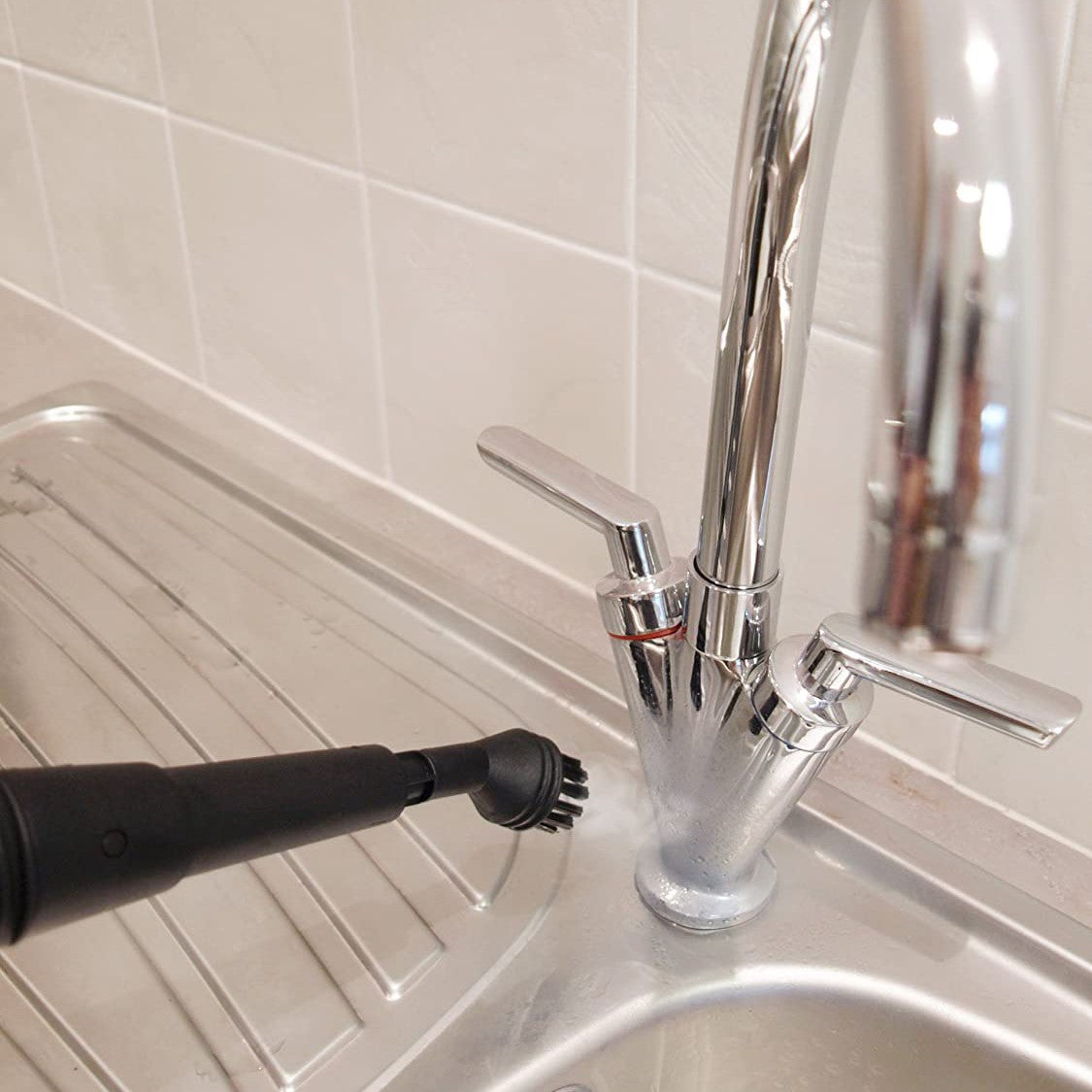 Bissell BigGreen Hercules Vapor Scrub Commercial Steam Cleaner