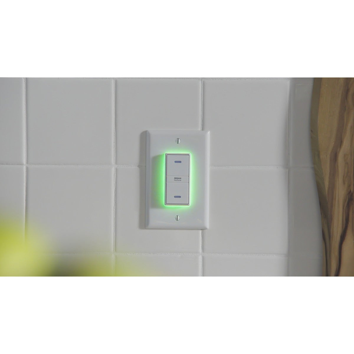 Broan Overture Smart Air Quality Wall Control