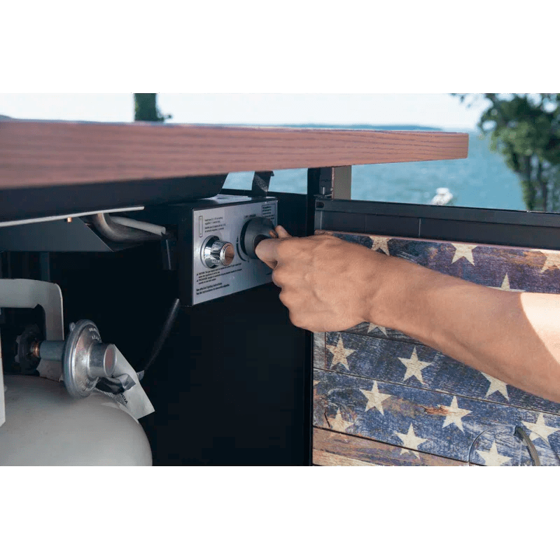 Endless Summer The Liberty Square LP Gas Outdoor Fire Pit - Controls