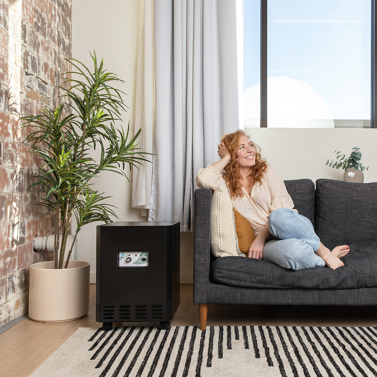 Enviroklenz UV-C Air Purifier Black - in living room