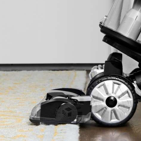 Eureka NEU610 Dash Sprint Upright Vacuum - Hardwood to Carpet