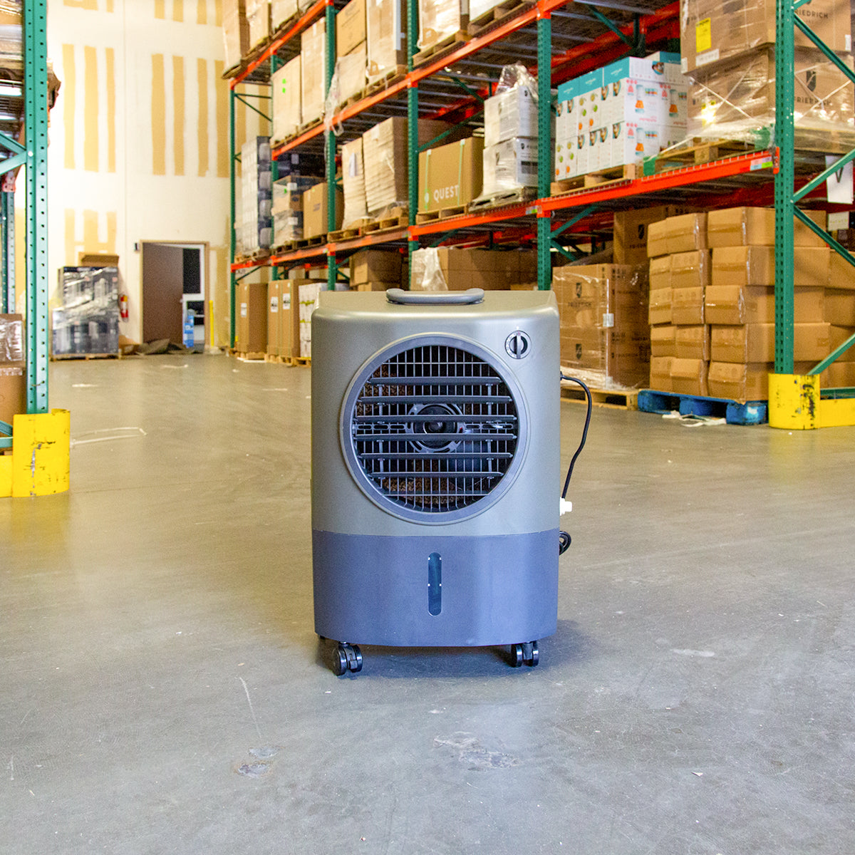 Hessaire Refurbished MC18V-R 1,300 CFM Evaporative Cooler