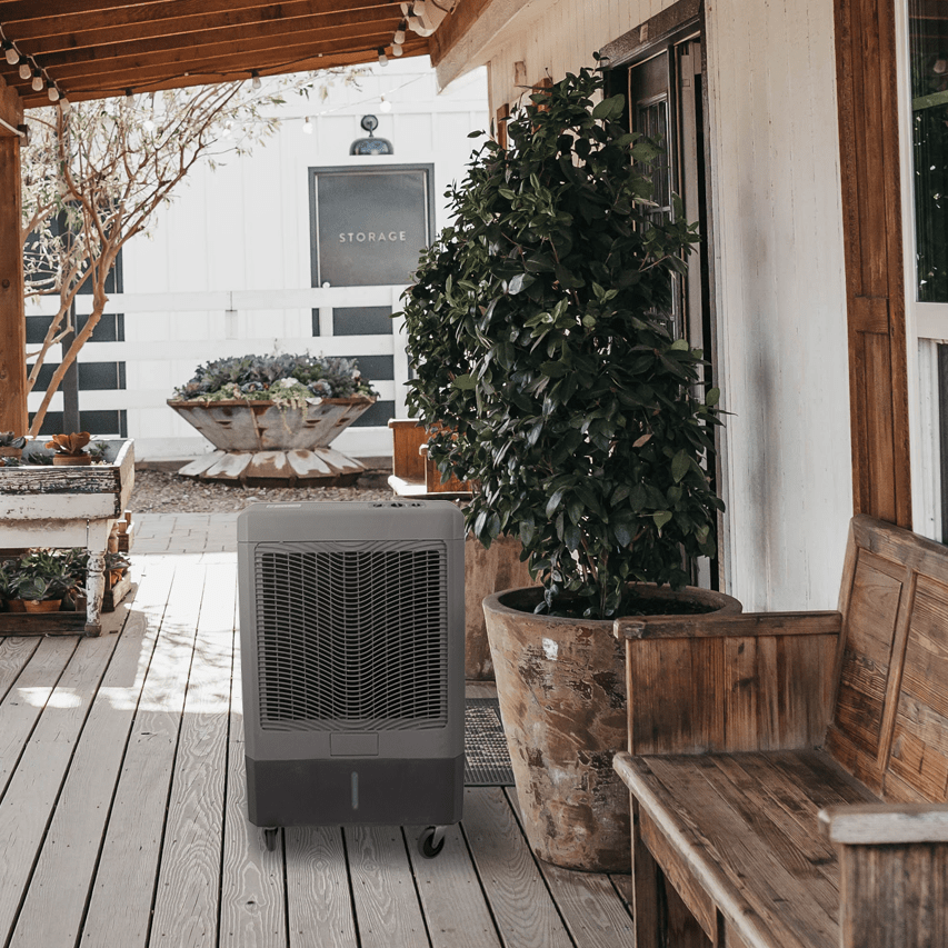 Hessaire MC61M 5,300 CFM 3-Speed Portable Evaporative Cooler -Light Grey