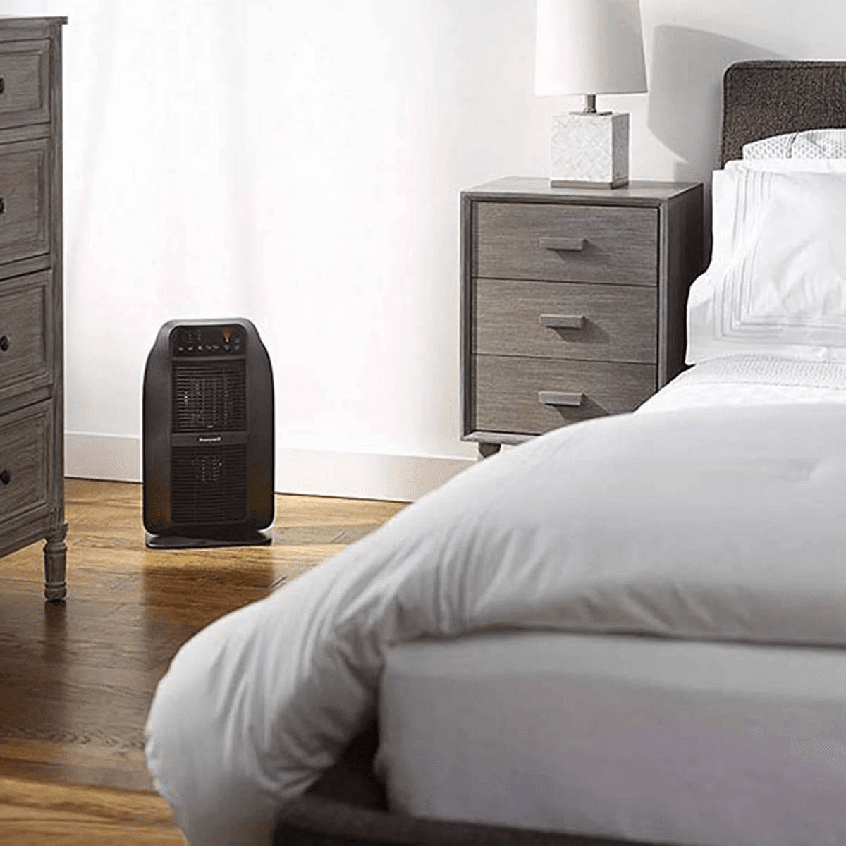 Honeywell Heat Genius Ceramic Heater - Lifestyle 2