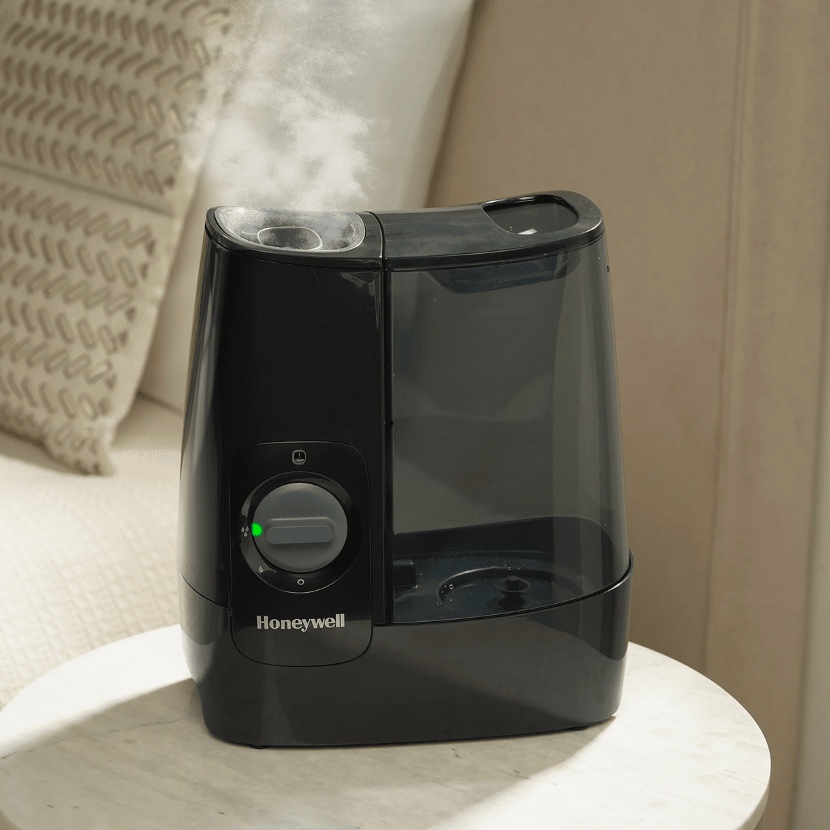 Honeywell HWM845B Warm Mist Humidifier w/ Essential Oil - Lifestyle 1