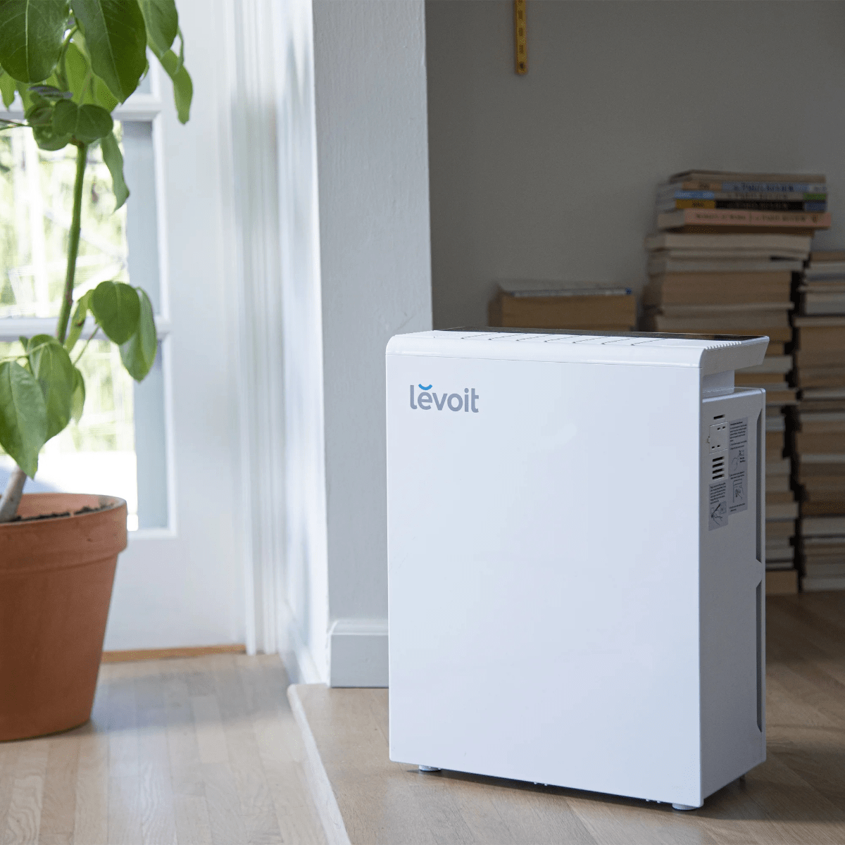 Levoit LV-RH131S Smart True HEPA Air Purifier - Lifestyle 3