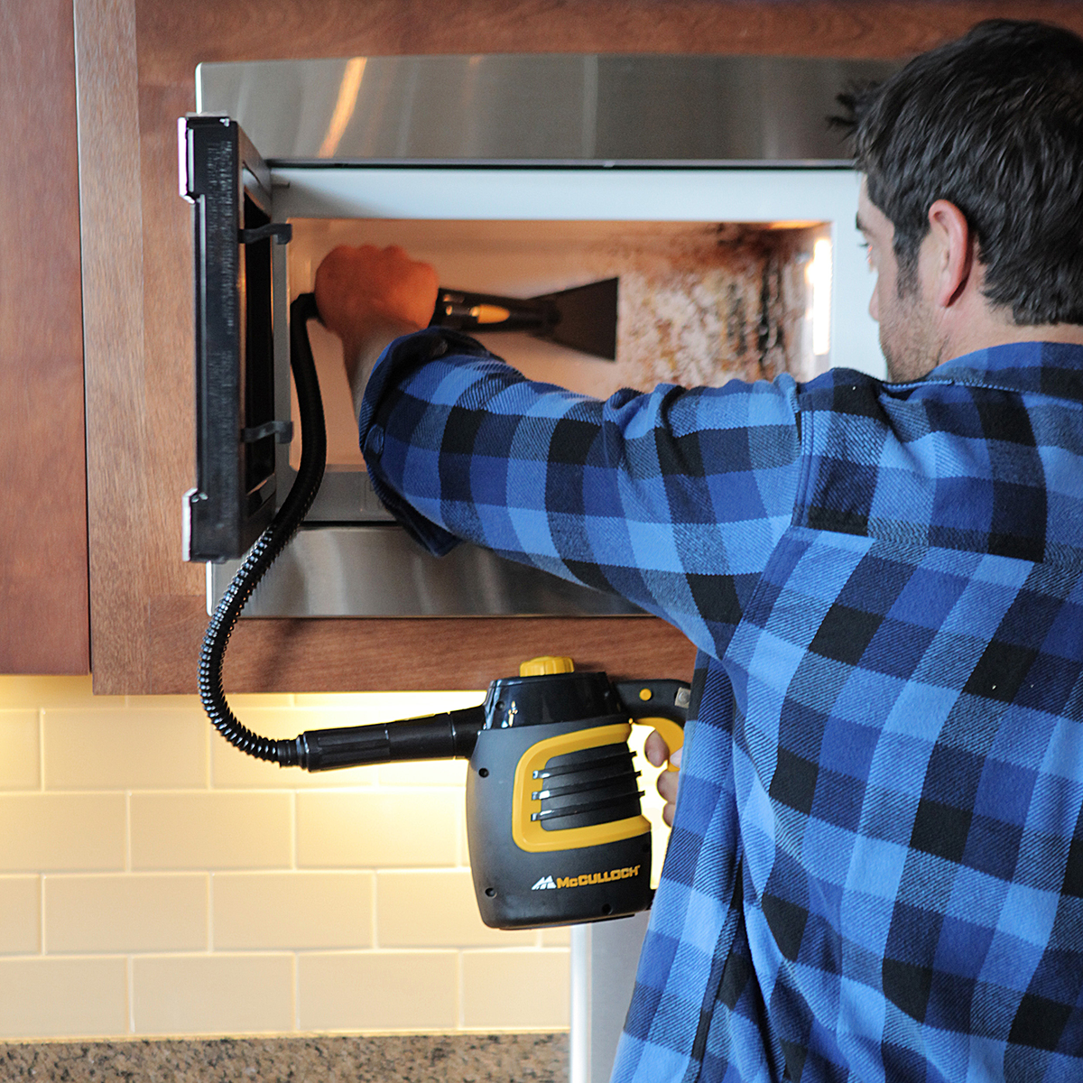 McCulloch Handheld Steam Canister (MC1230) - Cleaning Microwave