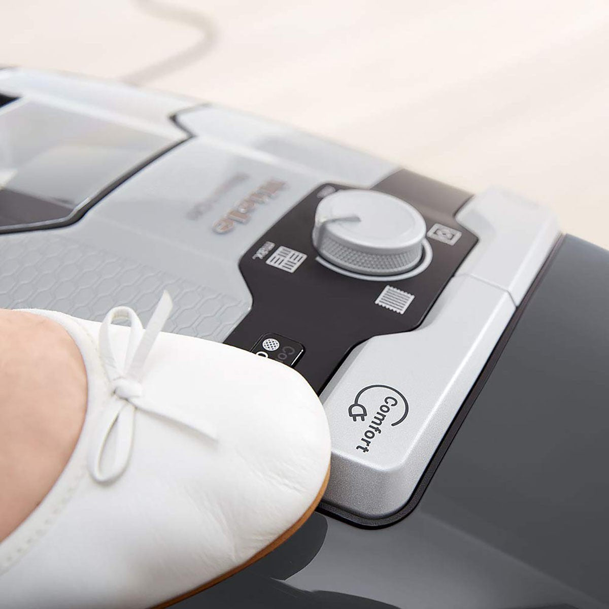 Miele Blizzard CX1 Pure Suction Bagless Canister Vacuum - Auto Cord Rewind