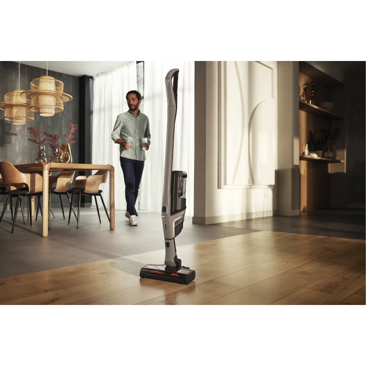 Miele Triflex HX2 SPRINTER Cordless Stick Vacuum Cleaner - Lifestyle 4