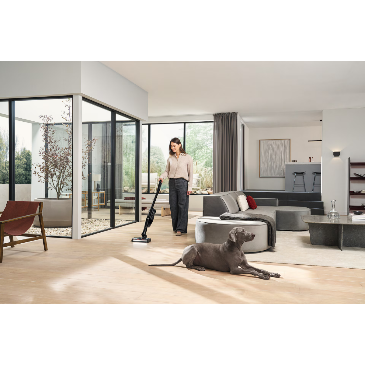 Miele Triflex HX3 Cat & Dog Cordless Stick Vacuum - Lifestyle 2