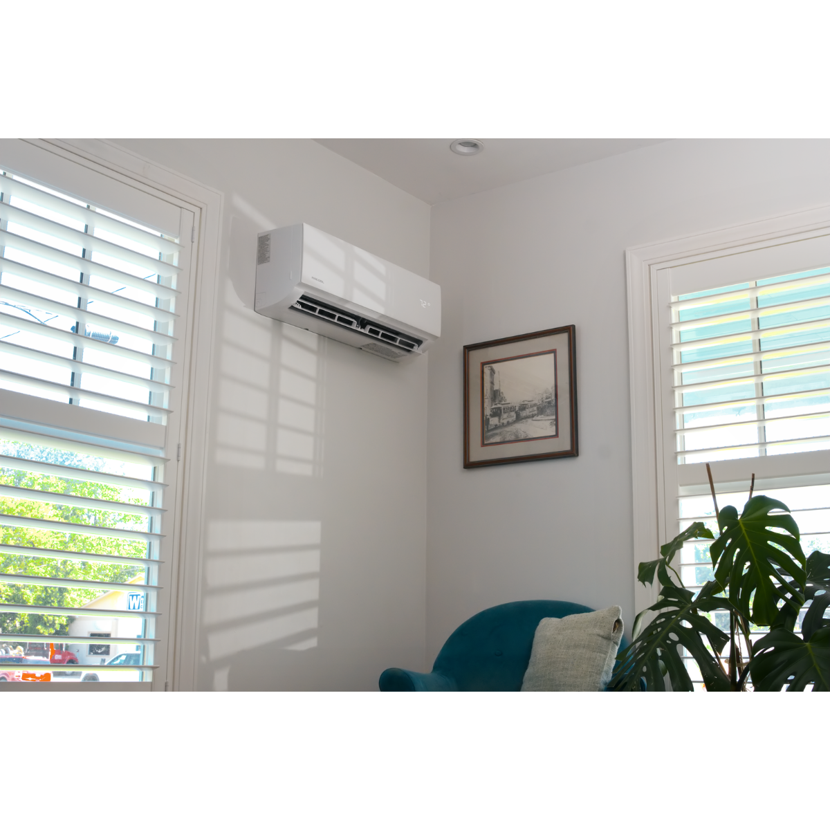 MRCOOL DIY Select Ductless Mini Split Heat Pump - Lifestyle 1