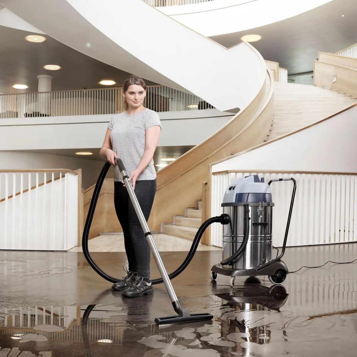 Nilfisk Cleanroom VT60CR Wet Dry HEPA Industrial Vacuum - Lifestyle