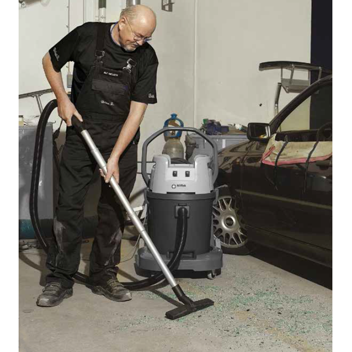 Nilfisk Eliminator Pro 2 Wet/Dry Vacuum