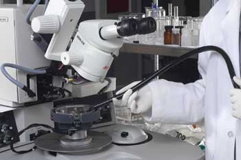 Cleaning with microtool kit