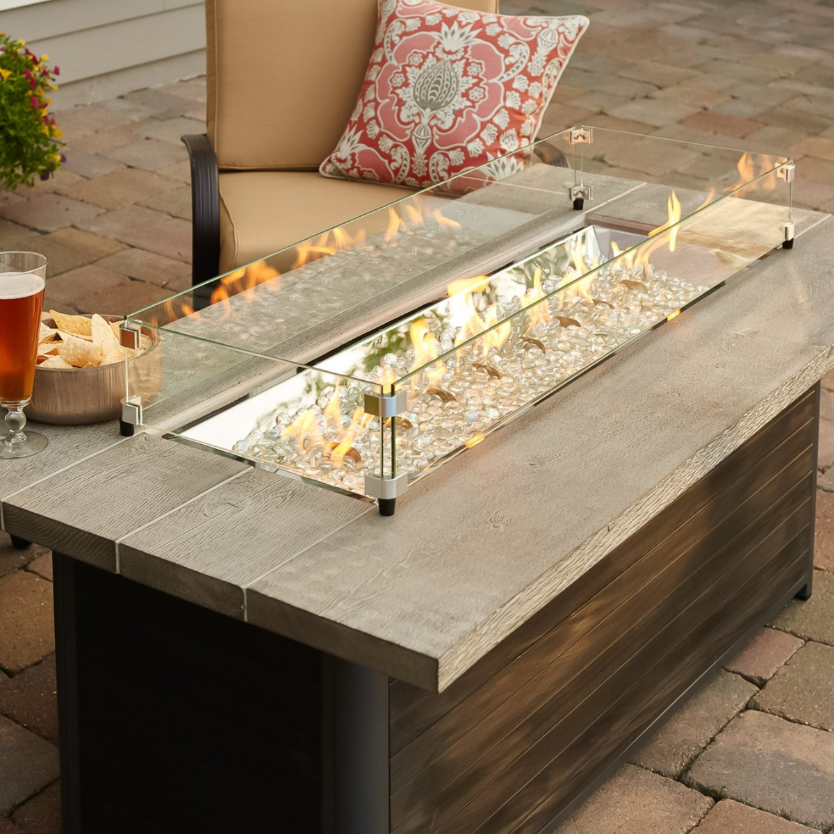 Outdoor Greatroom Cedar Ridge Fire Table - Lifestyle 1