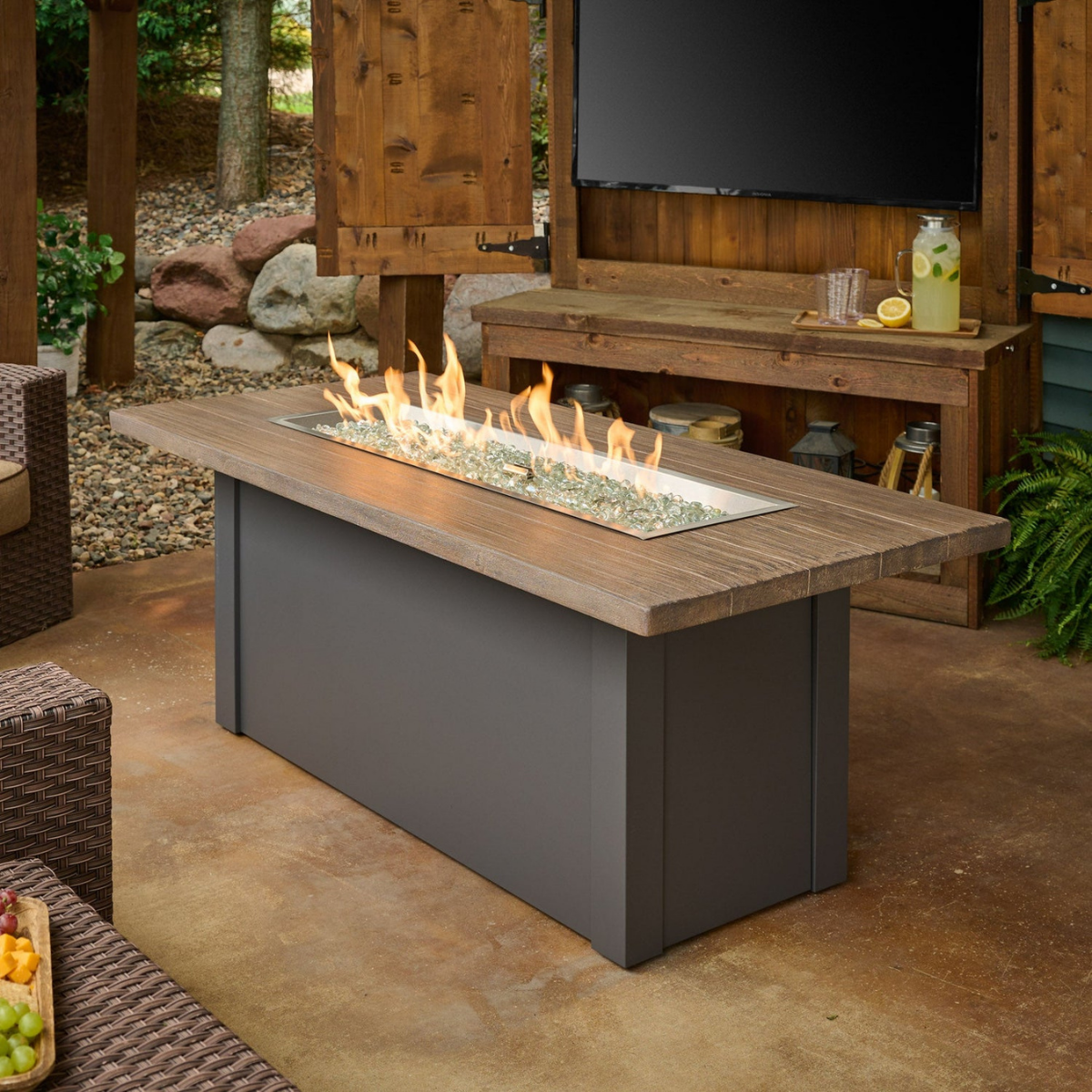 Outdoor Greatroom Havenwood with Driftwood Everblend Top Fire Table Grey - Lifestyle 1