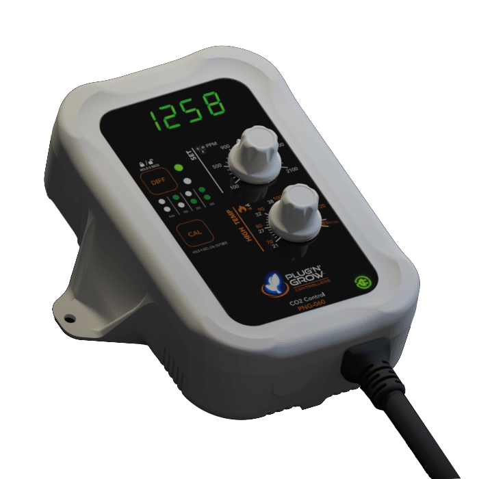 Plug N Grow CO2 Controller - Angle