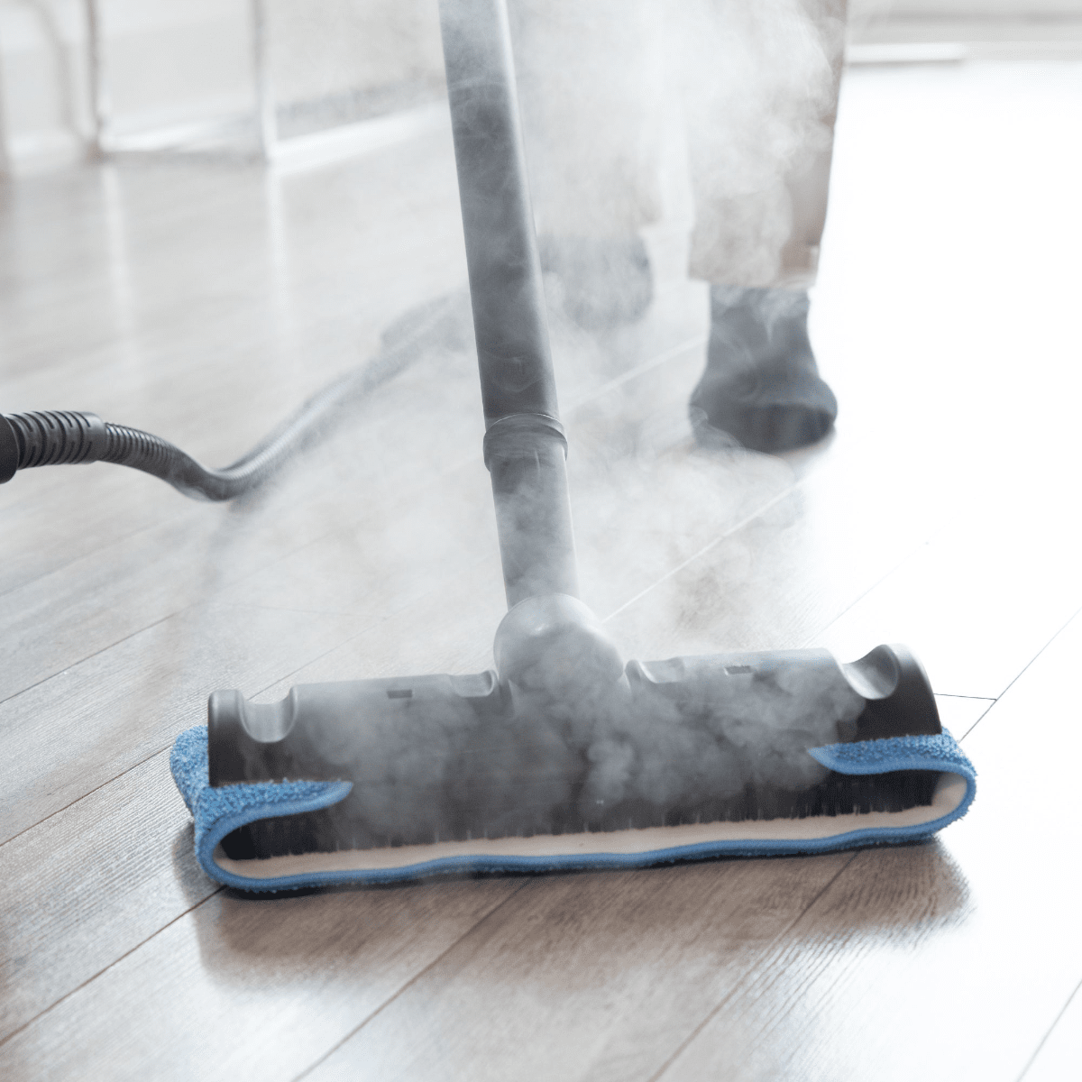 Reliable Brio Plus Continuous Fill Steam Cleaner - Lifestyle 1