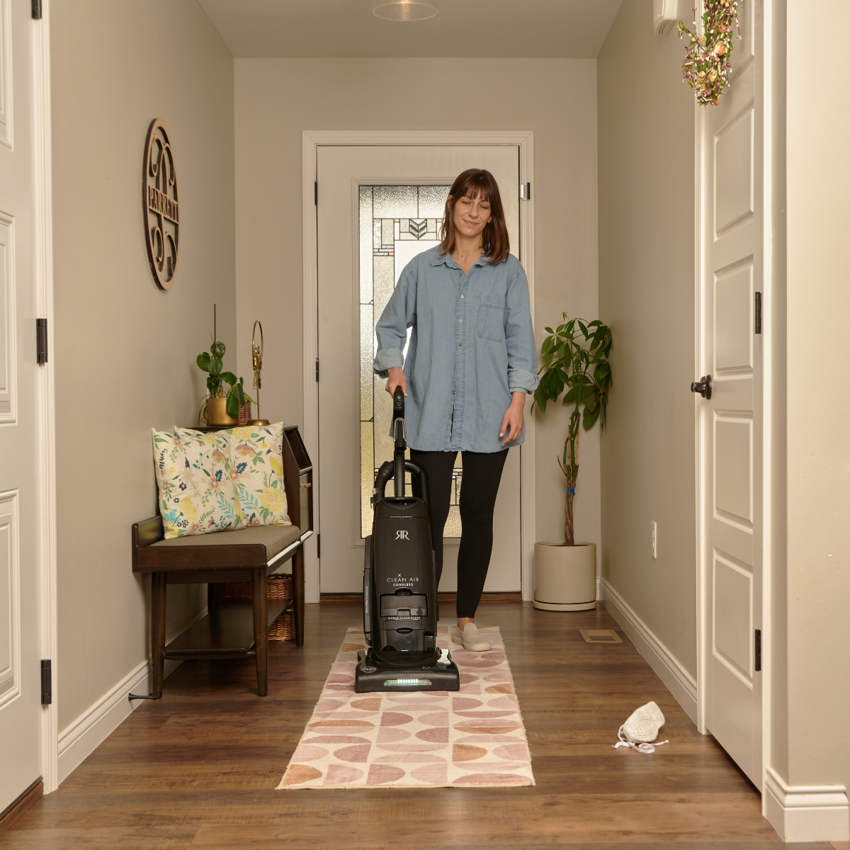 Riccar Clean Air Cordless Upright Vacuum - Lifestyle 3