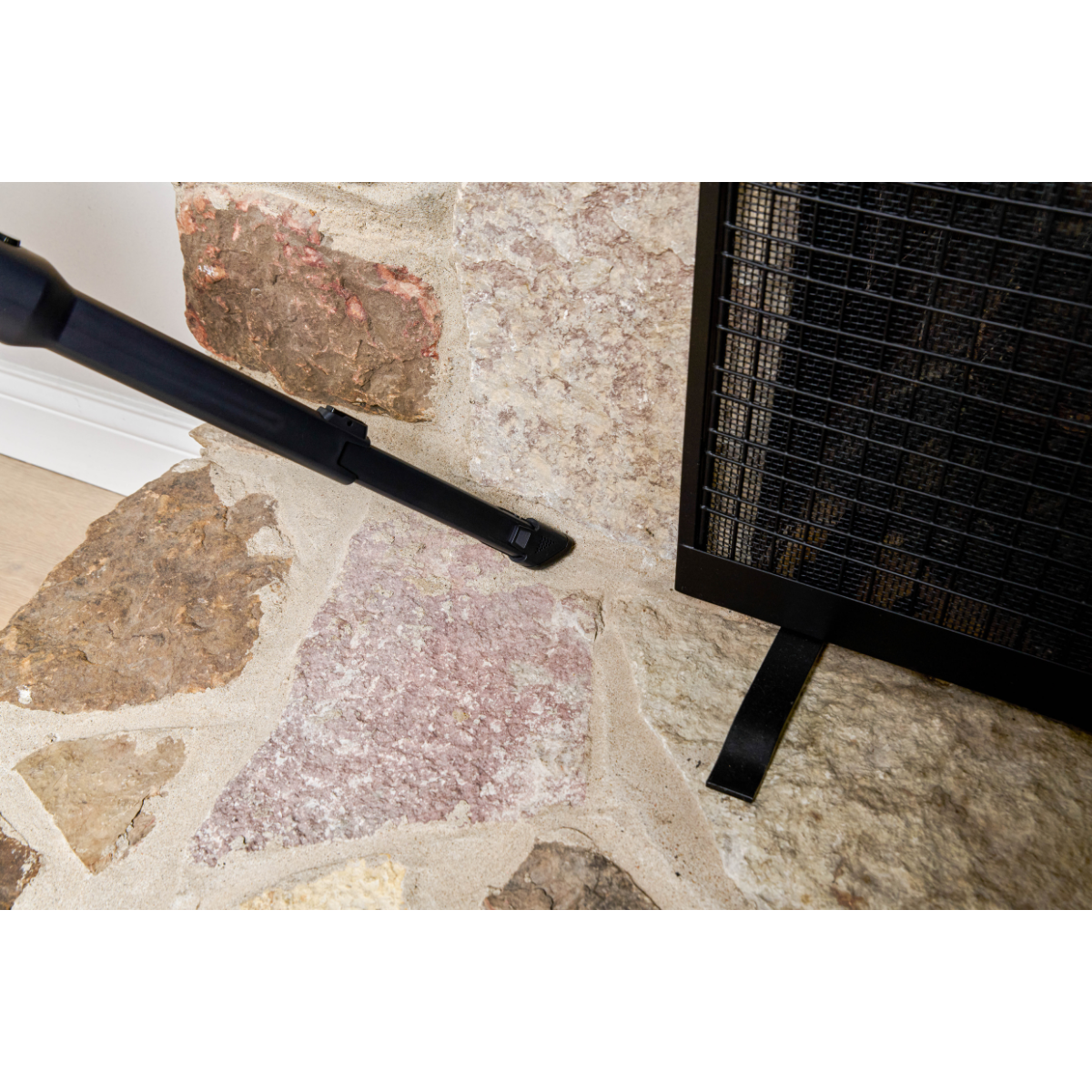 Riccar Cordless Stick Vacuum R65 - Lifestyle 9