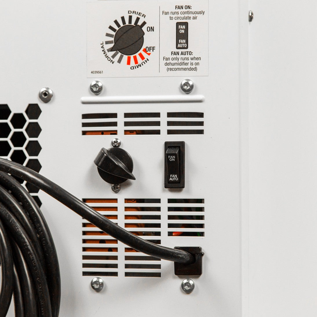 Santa Fe Classic Dehumidifier - controls