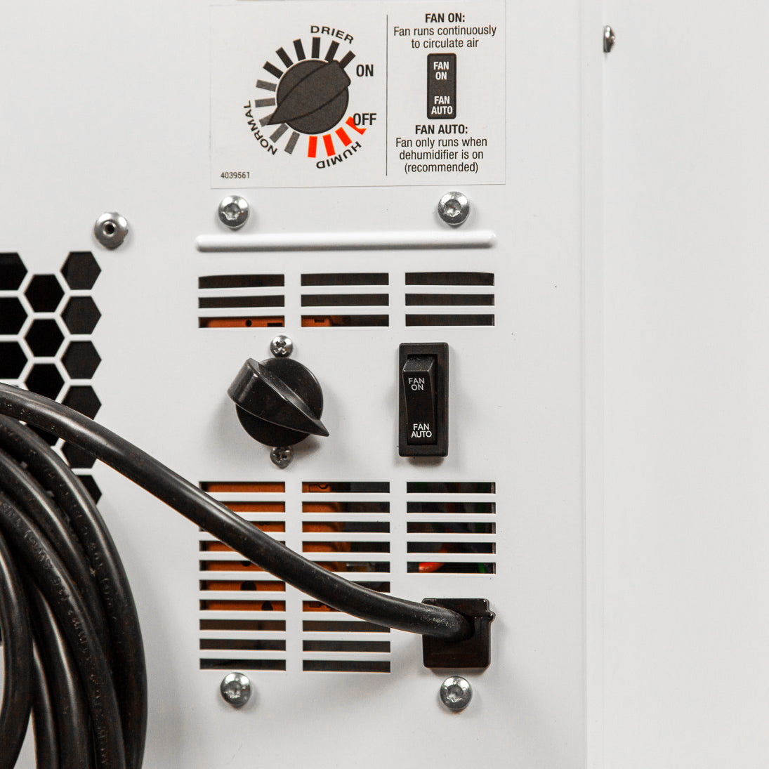 Santa Fe Classic Dehumidifier - controls