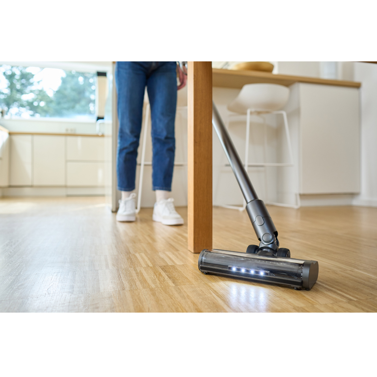SEBO Balance A1 Cordless Stick Vacuum - Lifestyle 6