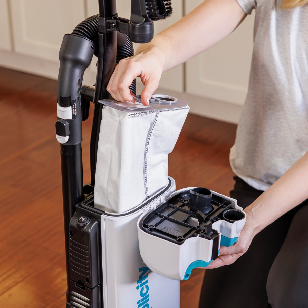 S26 Allergy Upright Premium - Lifestyle 5