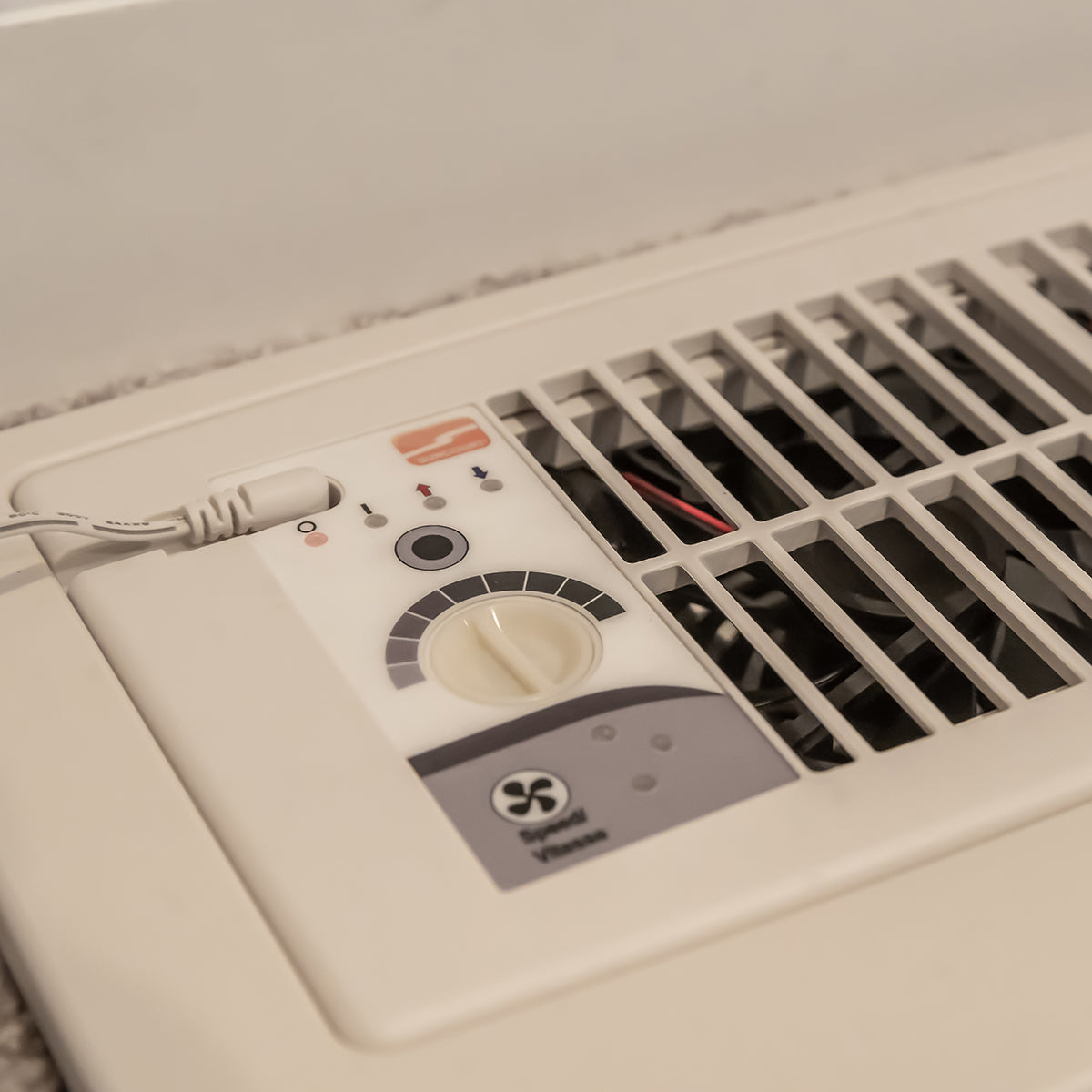 Open-Box: Suncourt Flush Fit Smart Register Booster Fan with Adapter Plate - White