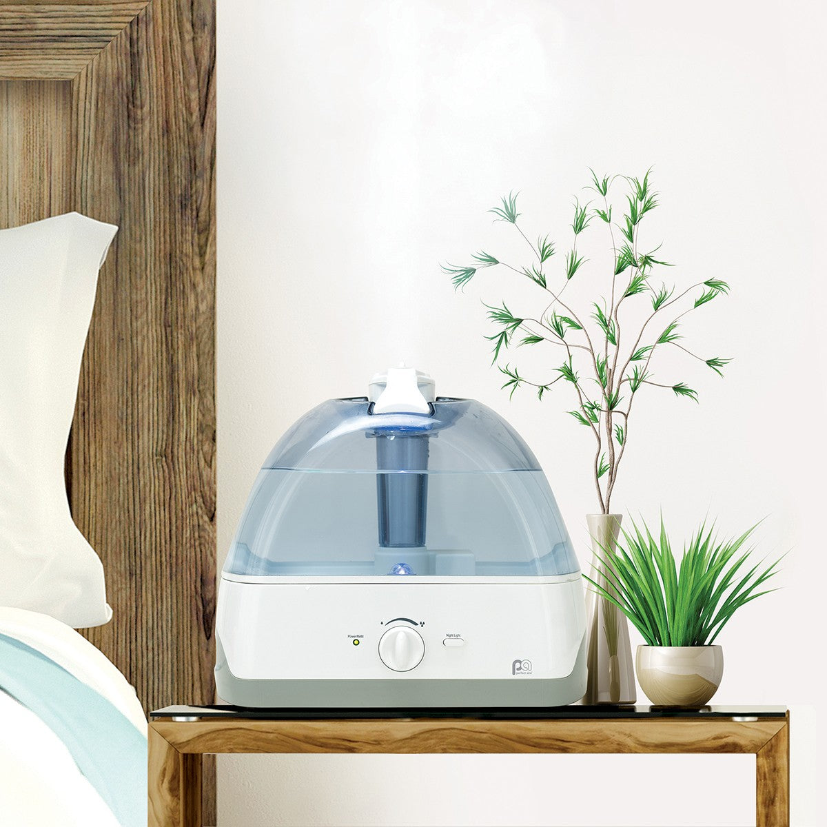 Small Humidifiers for Rooms Up To 500 Square Feet