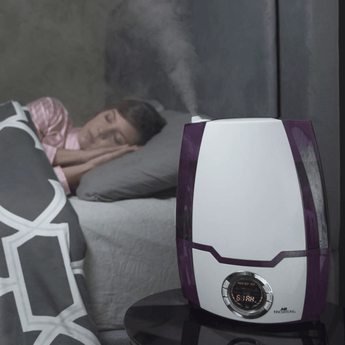 Air Innovations Cool Mist Humidifier - lifestyle 2