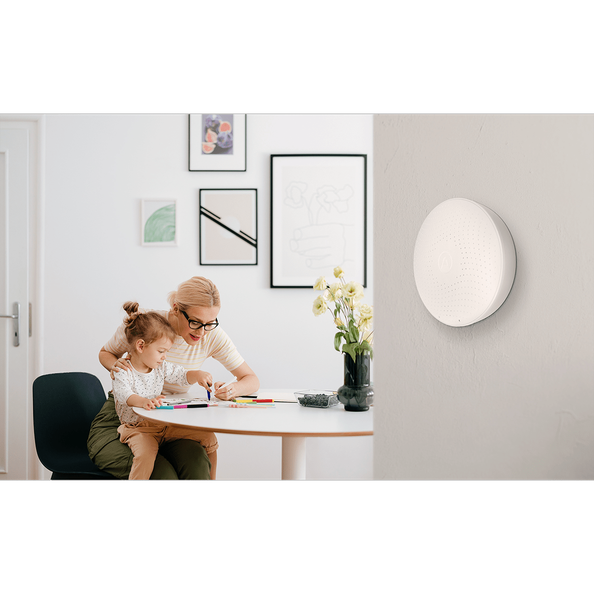 Airthings Wave Plus Smart Indoor Air Quality Monitor + Radon Detection - Lifestyle 1