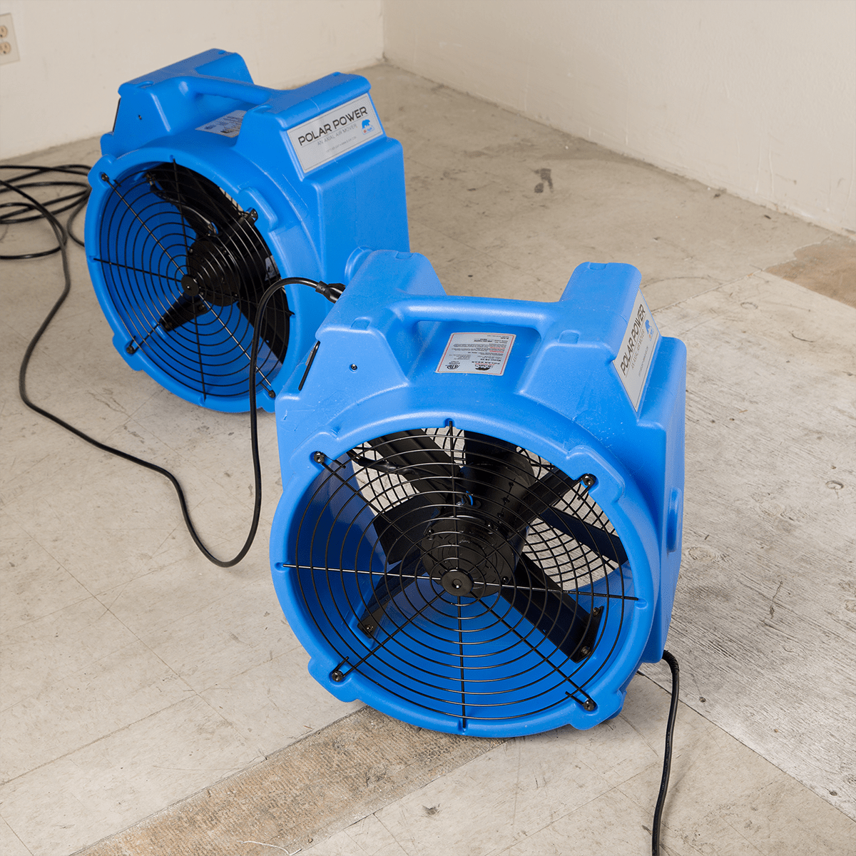 Polar Bear PB-25 Air Mover - Blue in Use