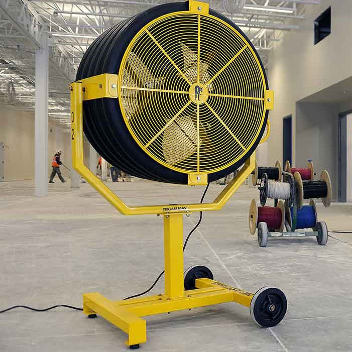 Big Ass Fans Yellow Jacket 30-In. Indoor/Outdoor Mobile Pedestal Fan