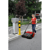 Bissell BigGreen Battery Operated Sweeper - Lifestyle 2