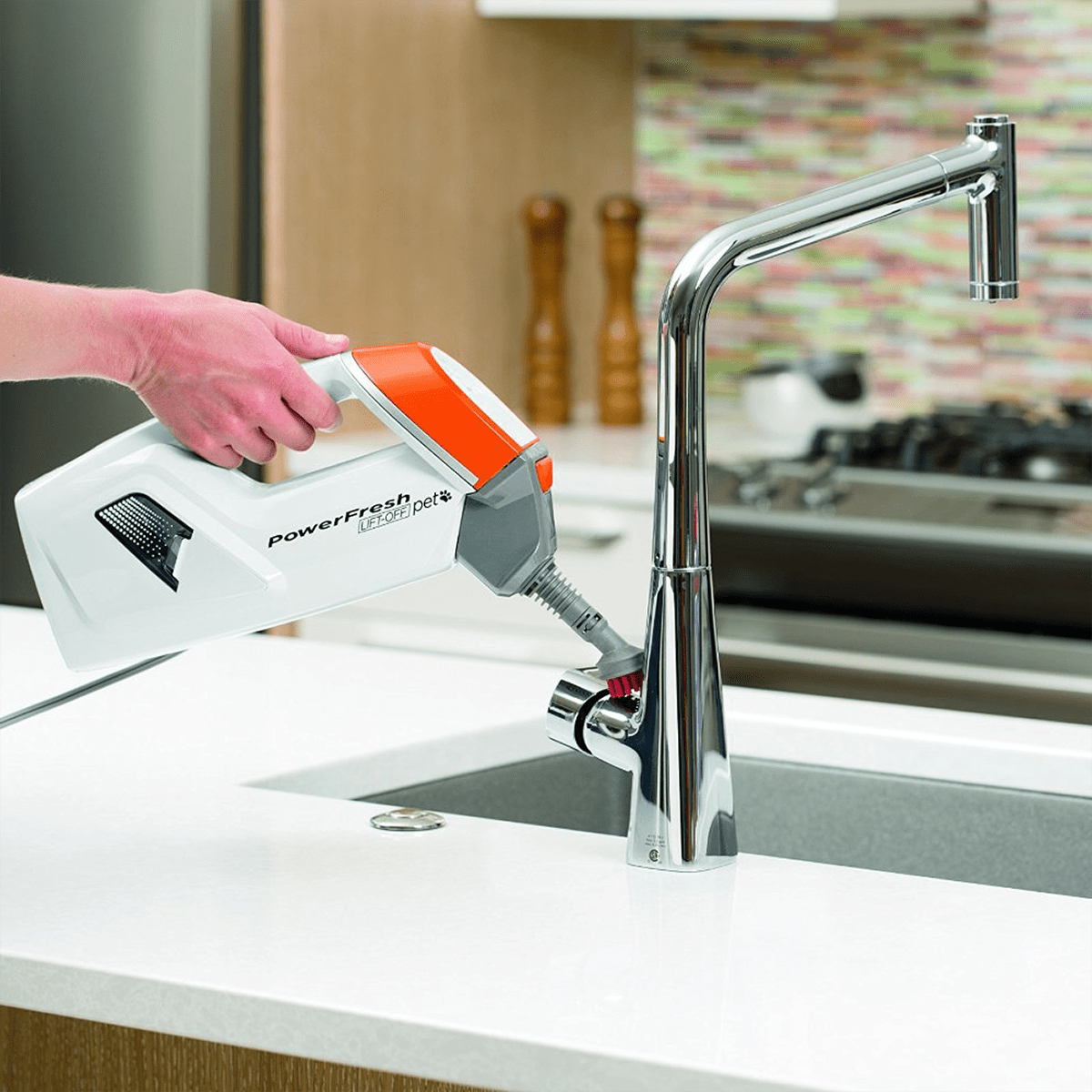 Bissell PowerFresh Pet Lift-Off Steam Mop - Thumbnail 3