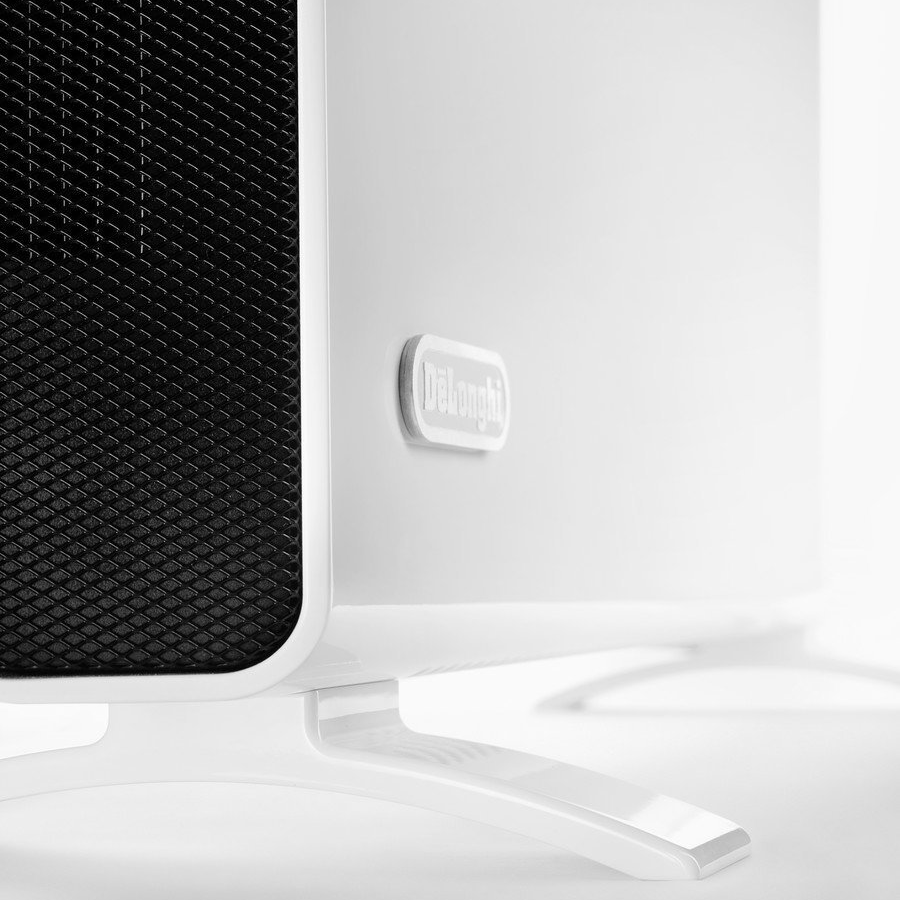 Delonghi HCX9115E Slim Style Convection Heater - feet