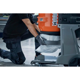 Husqvarna DE 110 Dust Extractor - Lifestyle 1