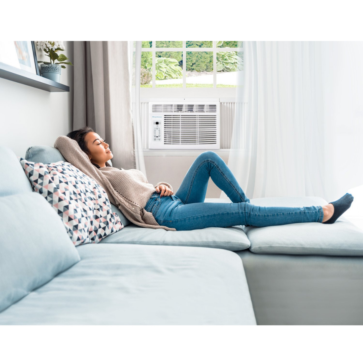 Keystone 6,000 BTU Window AC, Remote Control KSTAW06 - Lifestyle 2