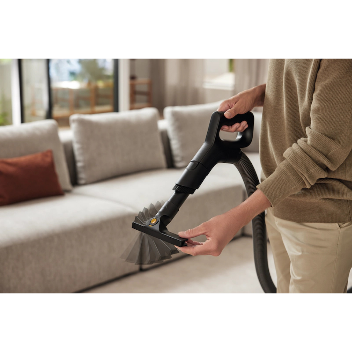 Miele Crevice/Upholstery 2-in-1 Tool - Lifestyle 1