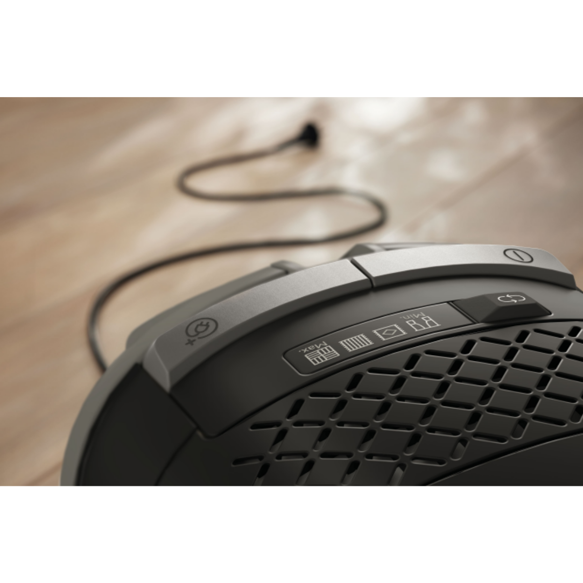 Miele M1 Cat & Dog Canister Vacuum Cleaner - Infographic 1
