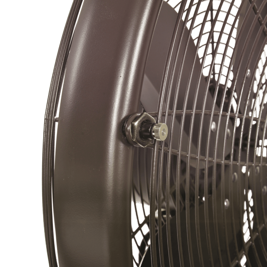 NewAir Outdoor Misting 3-Speed All-Metal Pedestal Fan - Close Up