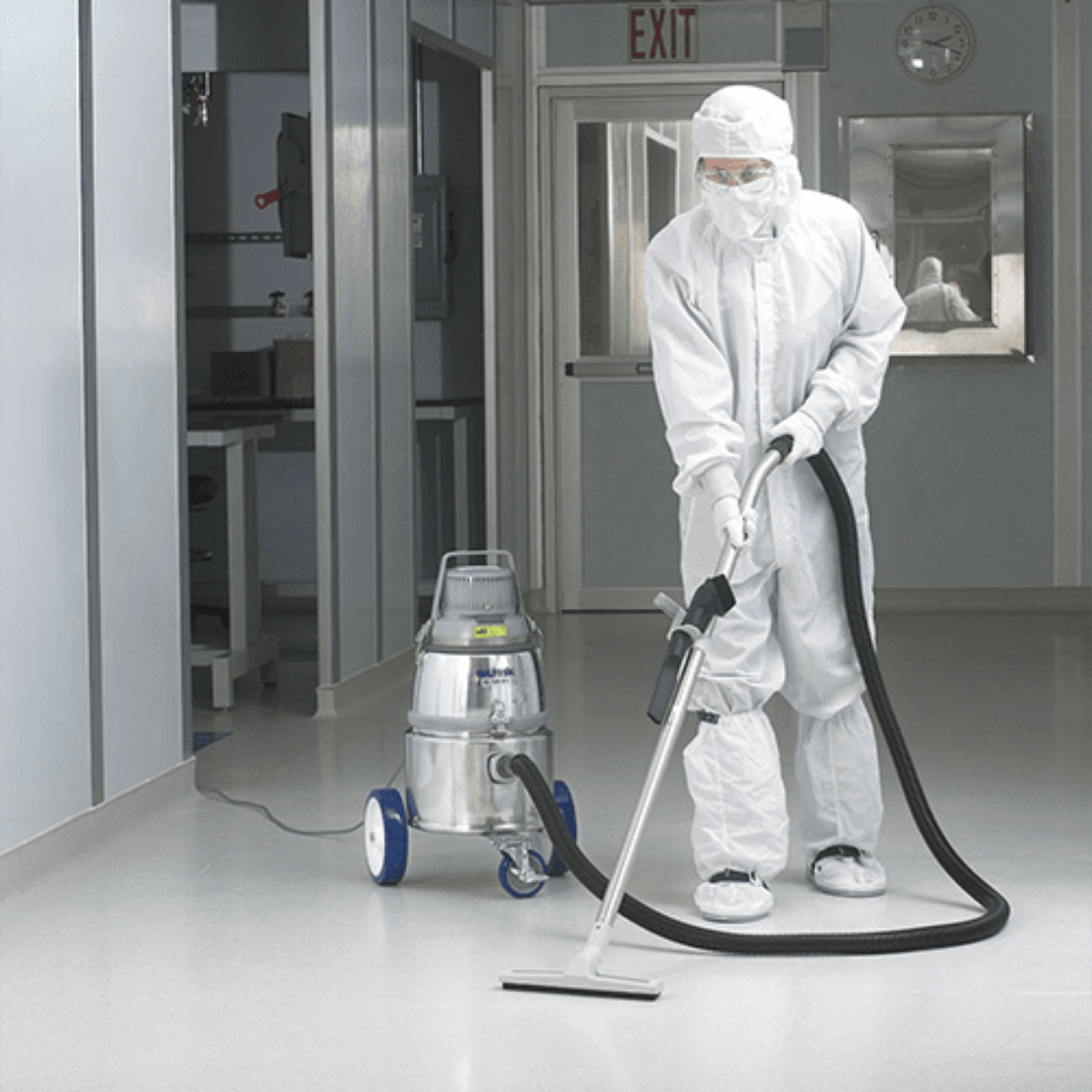 Nilfisk GM-80CR ULPA Cleanroom Canister Industrial Vacuum - Lifestyle 3