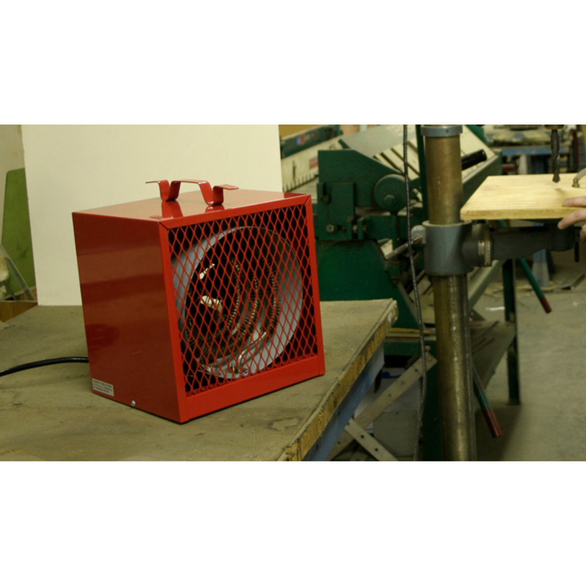 QMark Contractor Heater - Lifestyle
