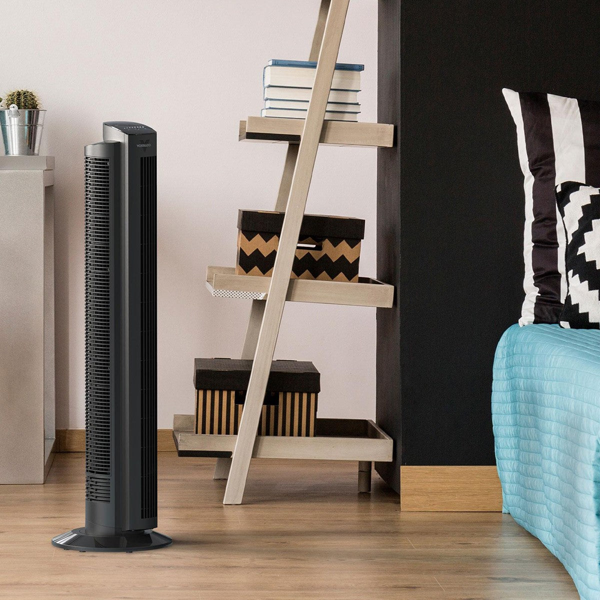 Vornado OZI42 42-In Oscillating Tower Fan - lifestyle